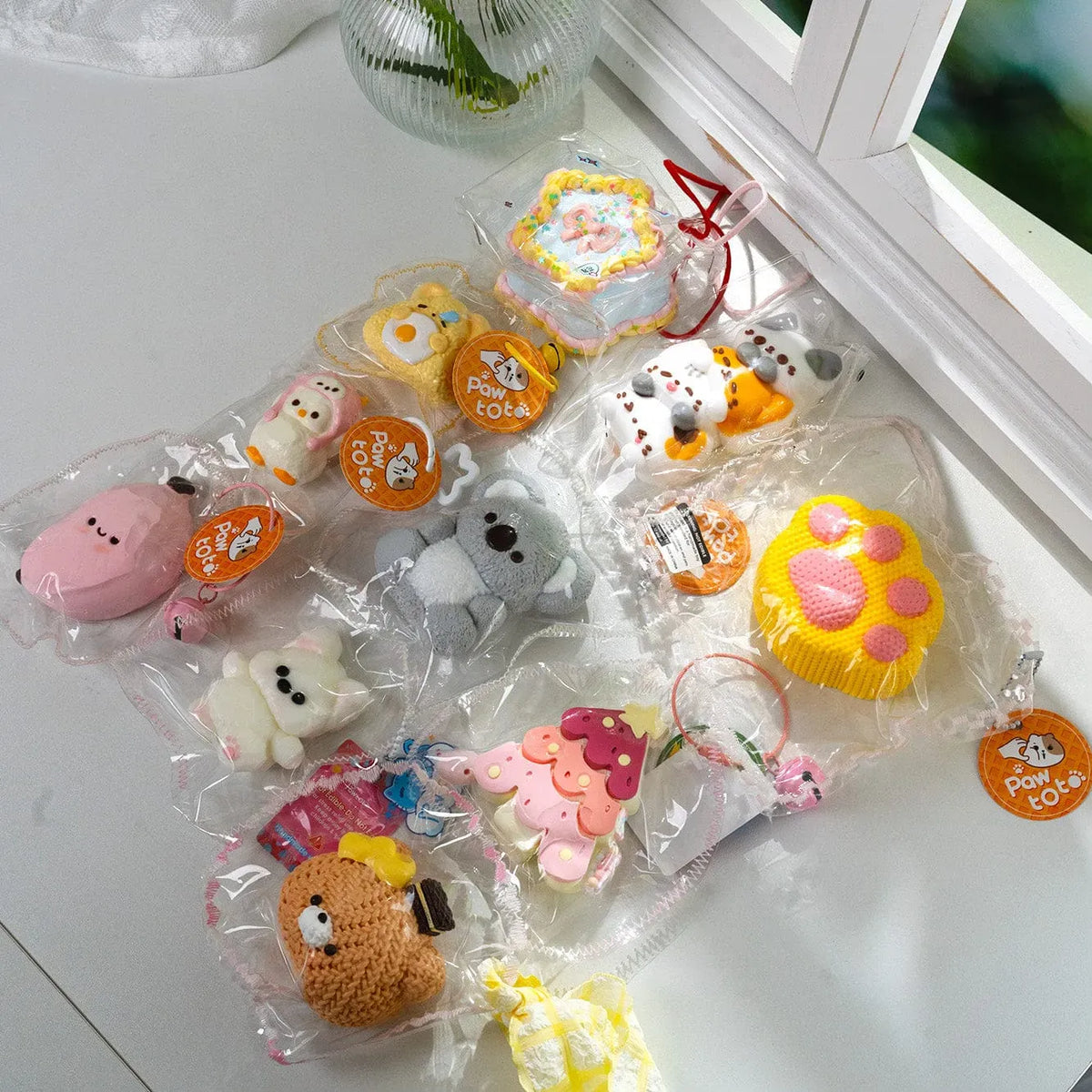 Pawtoto Random Style Squishy Toys Handmade Food Grade Silicon Creamy Clay Feel Soft Quick Rebound